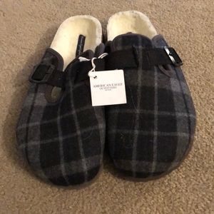 NWT American Eagle Outfitters Clogs
